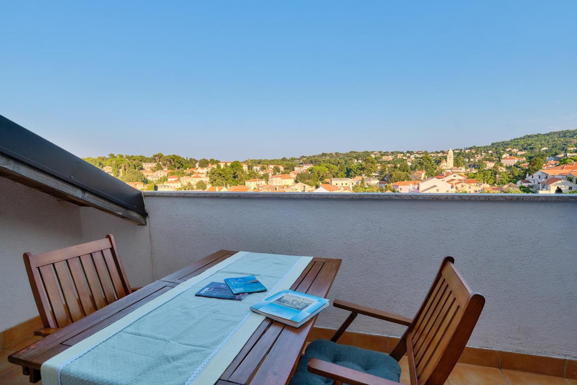 Apartment Pepermint - Iqm Destination Quality Вели-Лошинь Экстерьер фото
